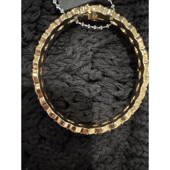 Columbia Stacked Bracelet Jewelry Goldtone Wide Chain Link Cuff Bangle NEW - Picture 7 of 11